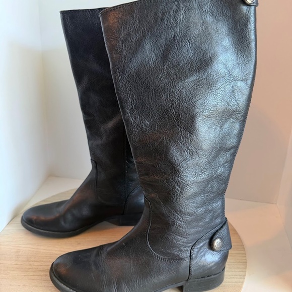 Arturo Chiang Women’s Black Leather Riding Boots Size 8M Zip Tall Silver Button - Picture 1 of 9